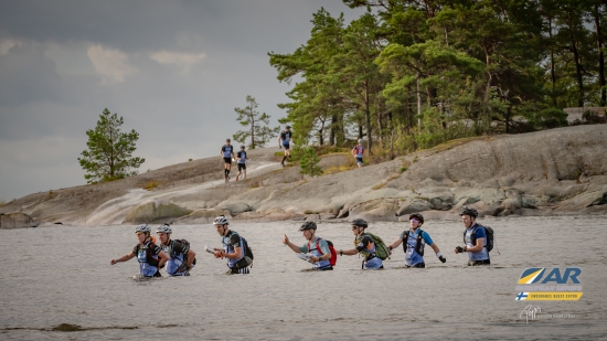 River crossing at Endurance Quest Saimaa