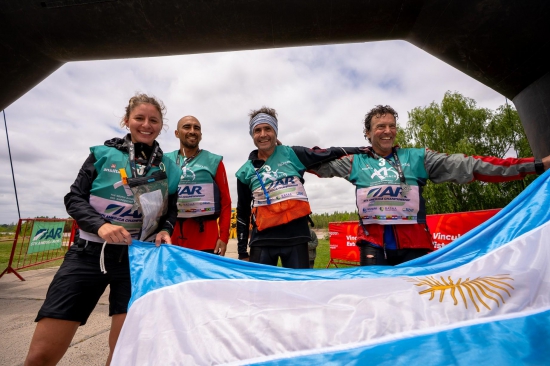 Race winners team Sportotal San Juan