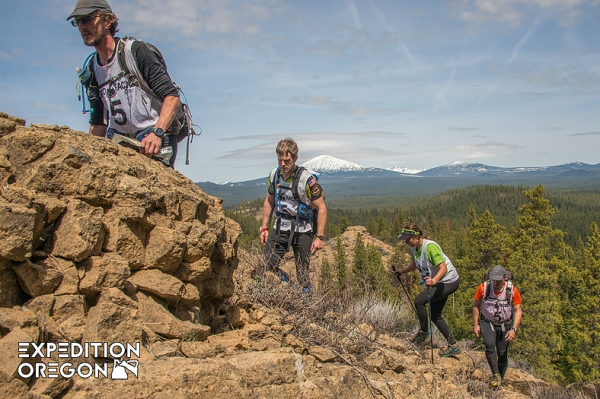 Teams trekking on Expedition Oregon Teams trekking on Expedition Oregon