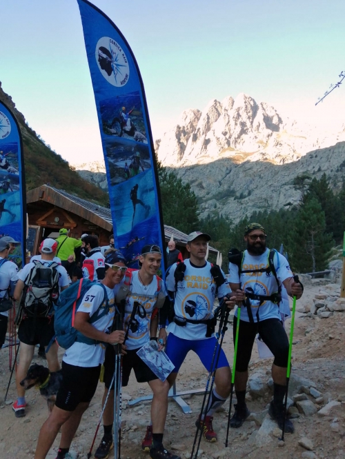 Team Freemind Italy at the start of the 2020 Corsica Raid