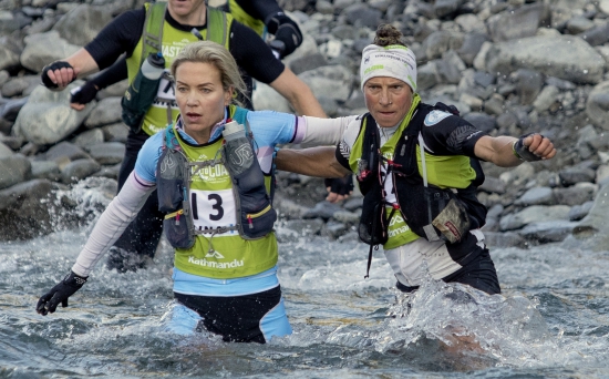 Simone Maier and Elina Ussher in the Kathmandu Coast to Coast Race