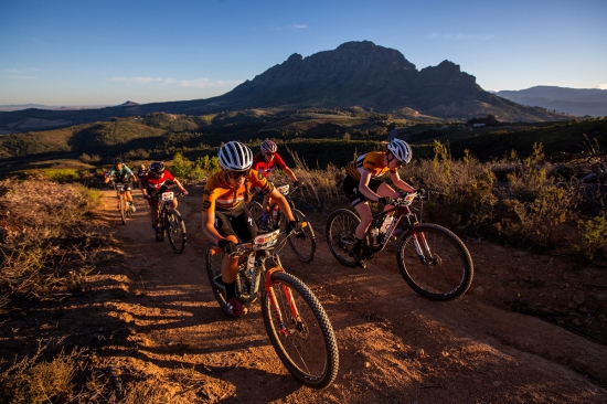 Sofia Gomez Villafane and Haley Batten during stage 6